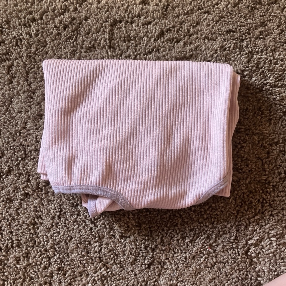 Pink Ribbed Women's Top - Picture 4 of 4